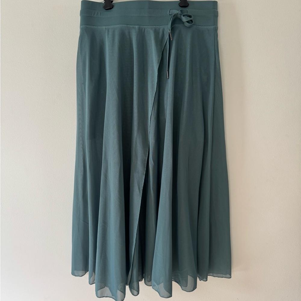 Halara Teal Skirt